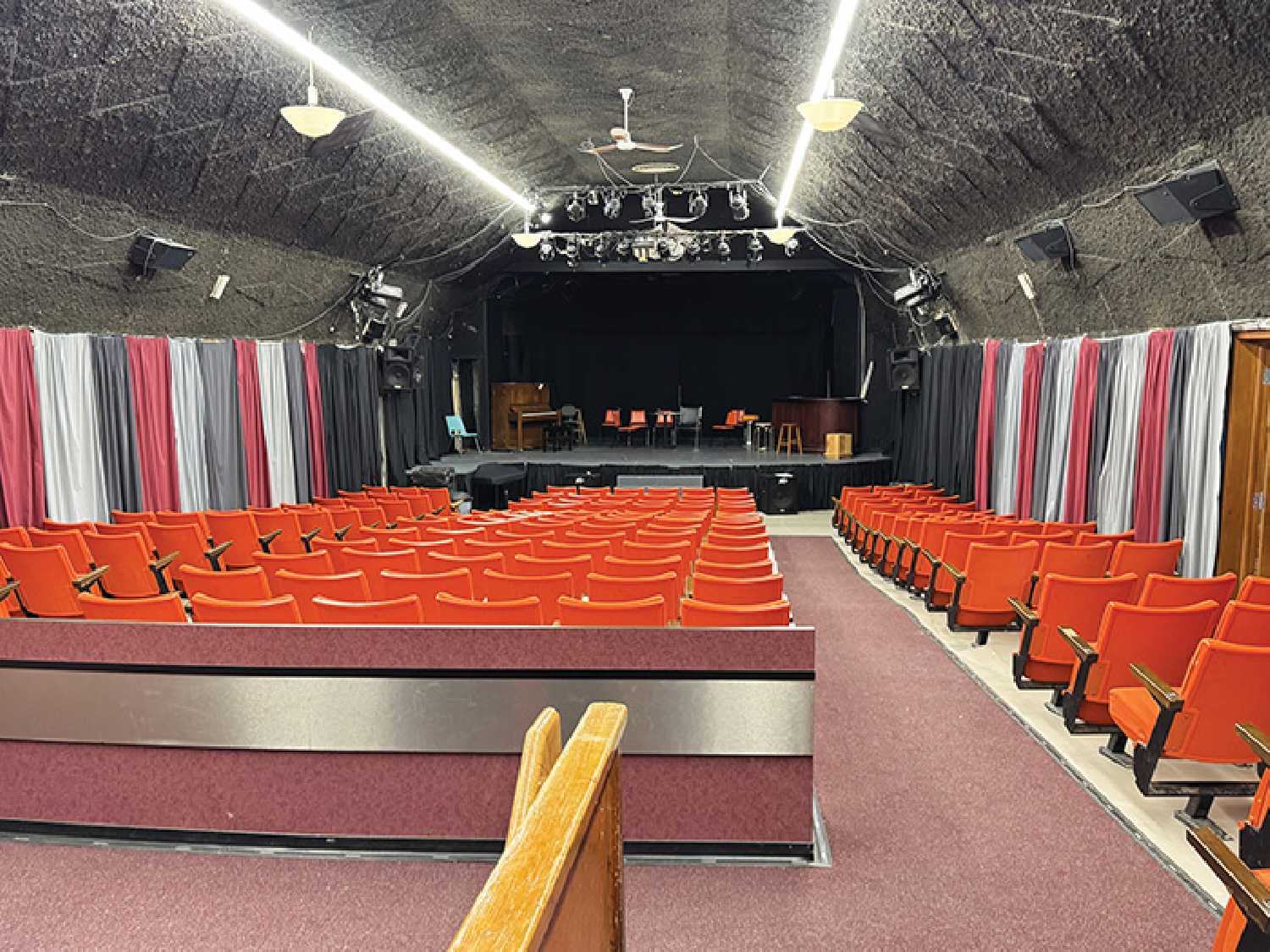 It is the hope of the Carlyle Legion and the Cornerstone Theatre that the theatre is filled when they perform their play �We�ll meet Again.� 